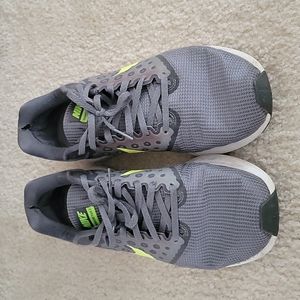 Nike Downshifter 7 size 10.6